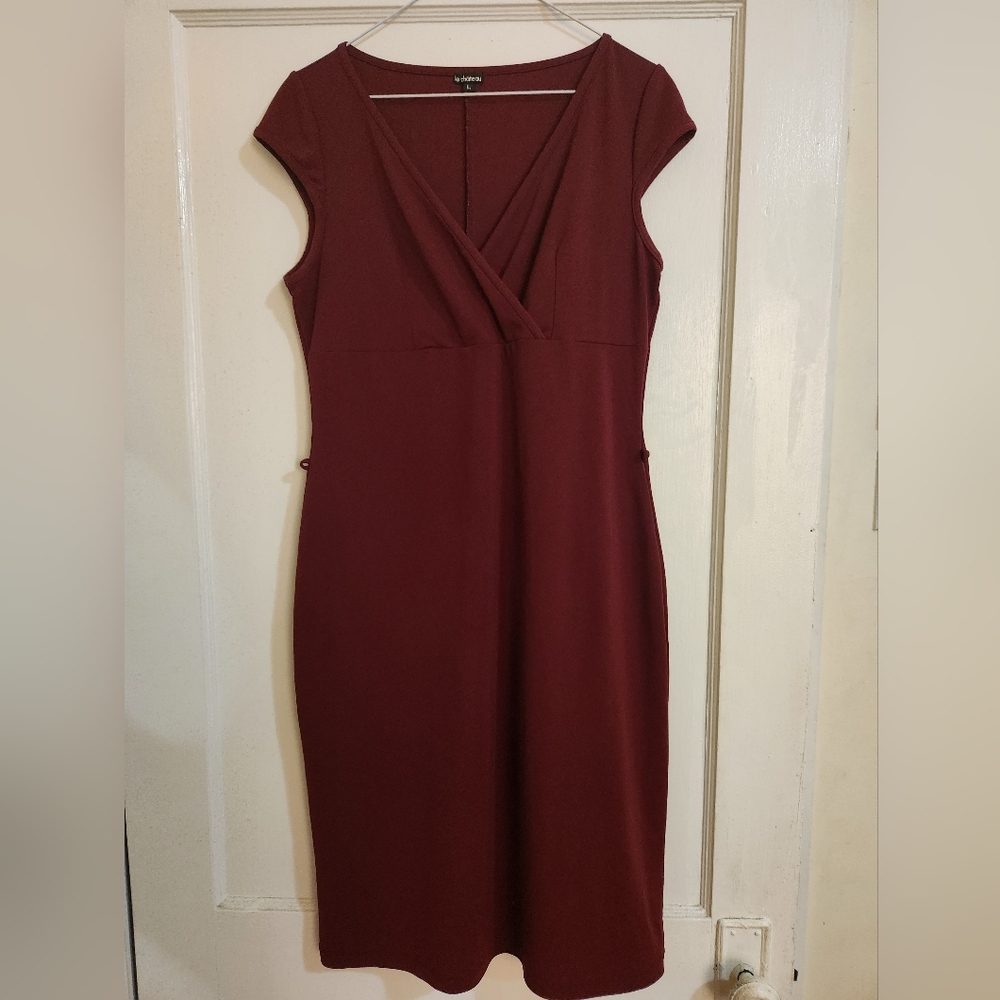 Le Chateau Deep Red Midi Dress